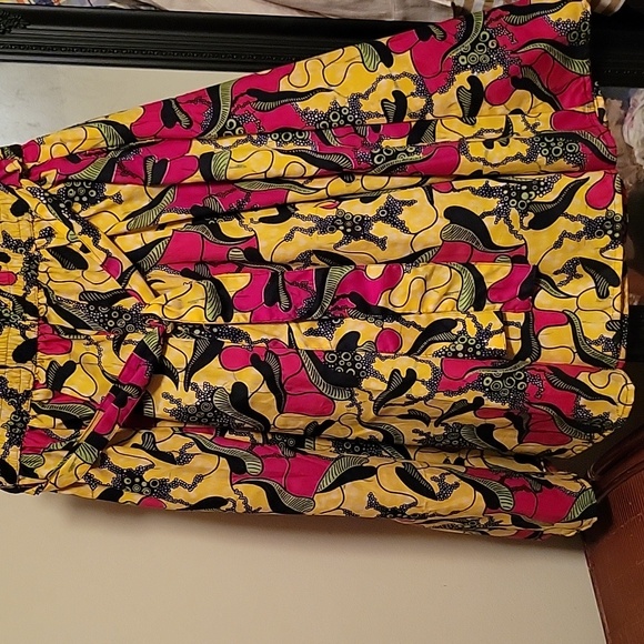 African Print Skirt - Picture 2 of 3